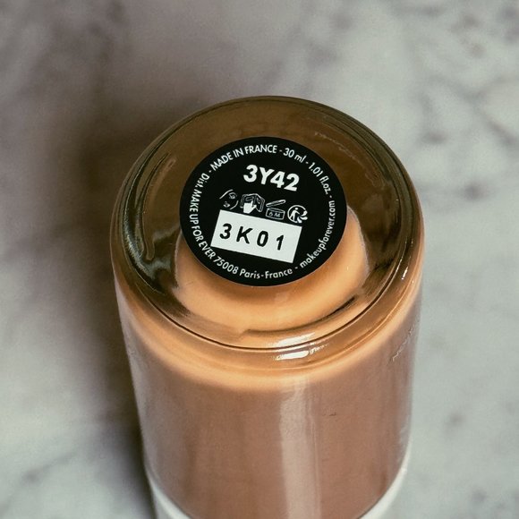 Make Up For Ever HD Skin Hydra Glow | 3Y42 (Warm Praline) | NEW MAKEUP - Picture 3 of 4